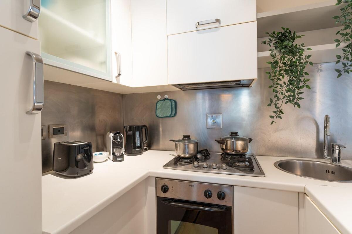 2 Minutes From The Station Charming Apartamento *